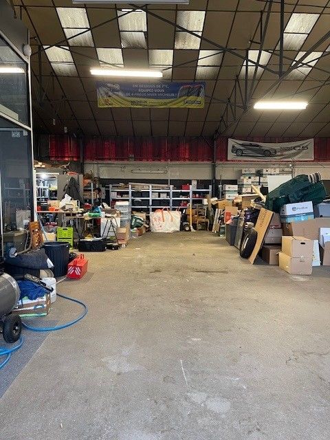  Atelier  louer 2 pices 180 m