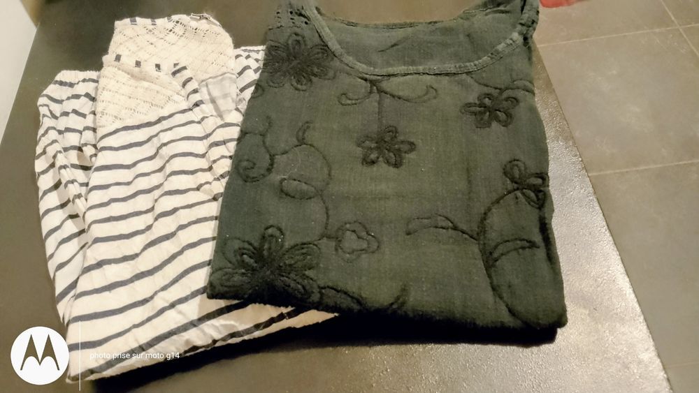Lot de 2 tuniques Vêtements
