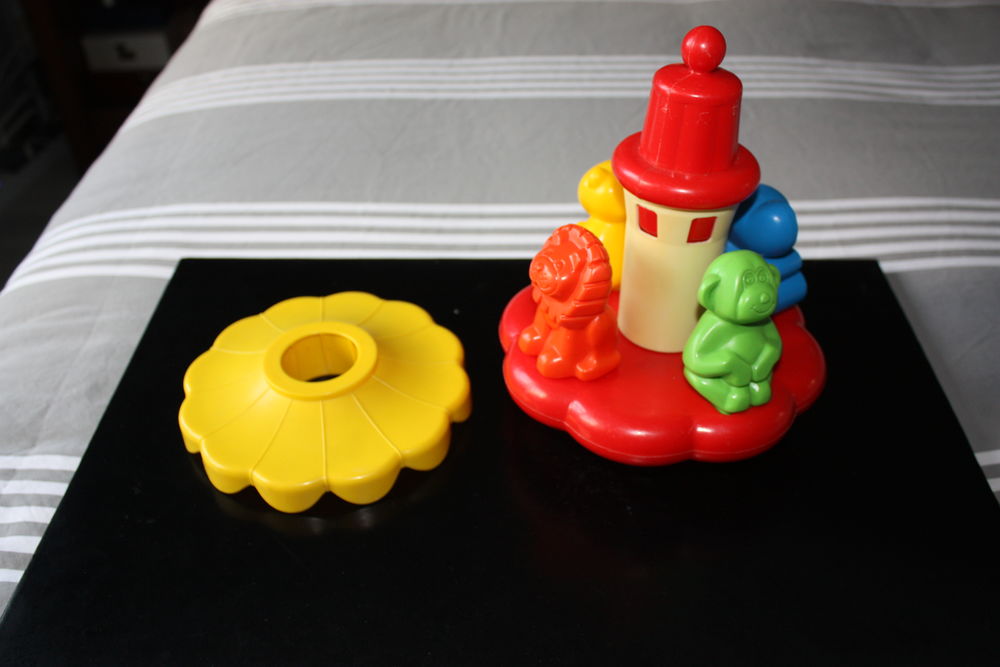 TOUPIE MUSICALE- Des Ann&eacute;es 1980-JEU D'EVEIL Pour Tout-Petit Jeux / jouets