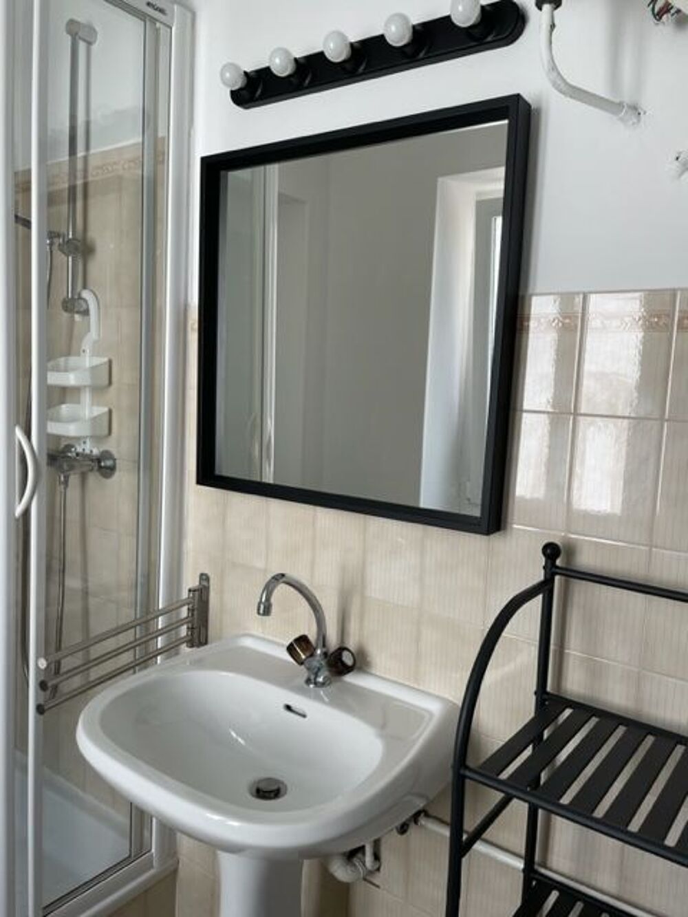 Location Appartement A saisir studio/T1 23m2 V. Hugo Dijon