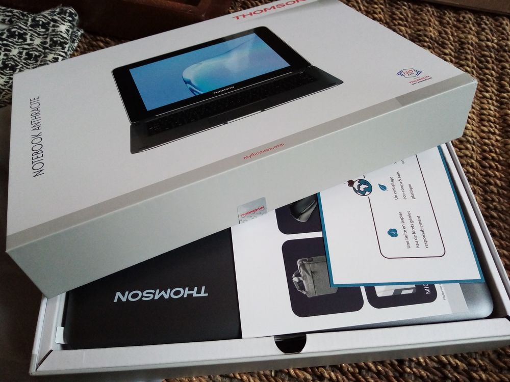 Ordinateur portable Thomson neuf Matériel informatique