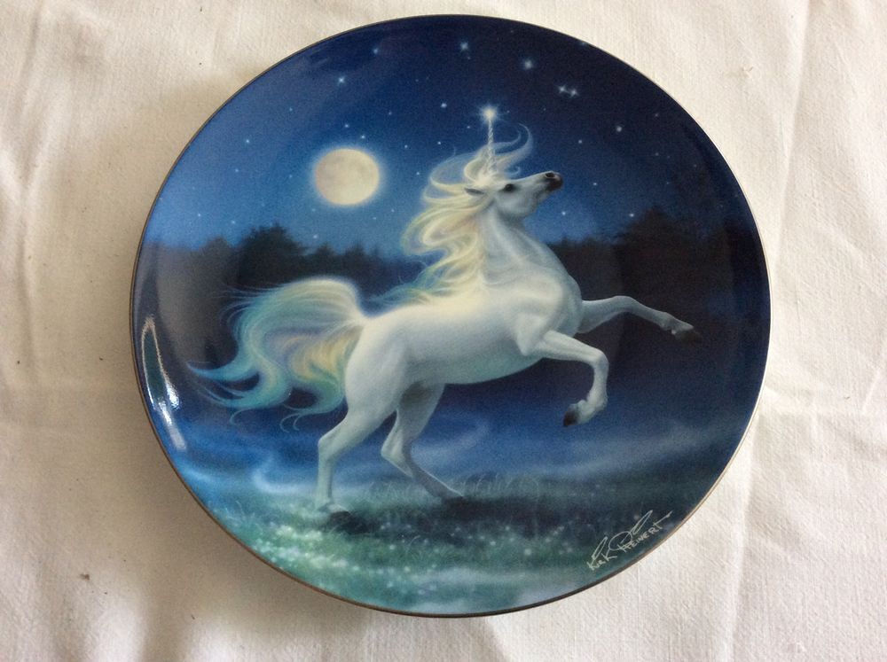 Assiette de Collection porcelaine Royal Doulton Licorne 