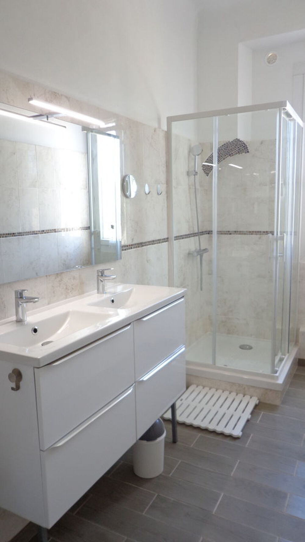 Vente Appartement Appartement meublé en centre-ville Brignoles