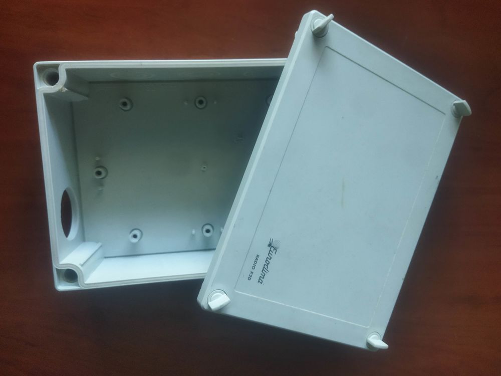 Boitier Euroclima 18x13 cm hauteur 6cm Bricolage
