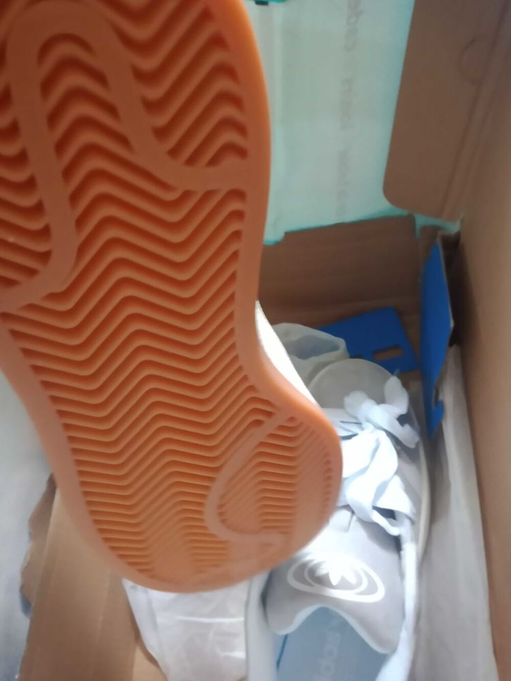 Adidas campus neuf taille 39 Chaussures