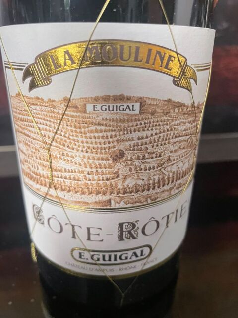 1 Bt CÔTE-RÔTIE LA MOULINE 2019 97pk - GUIGAL
Vigneux-sur-Seine (91)