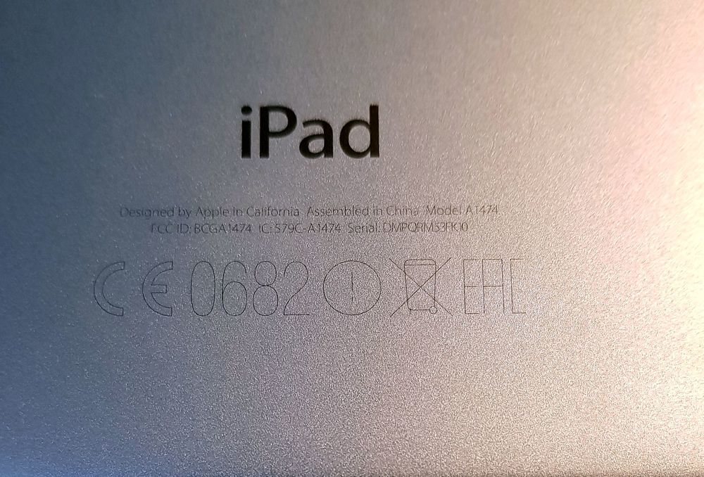 Tablette iPad Air (2014) 16 Go - WiFi - Gris Sid&eacute;ral ? HS Tlphones et tablettes