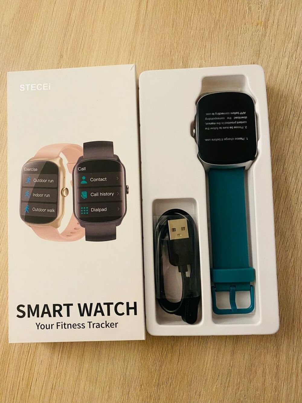 Montre Connect&eacute;e Homme Femme. Etat: neuf Bijoux et montres