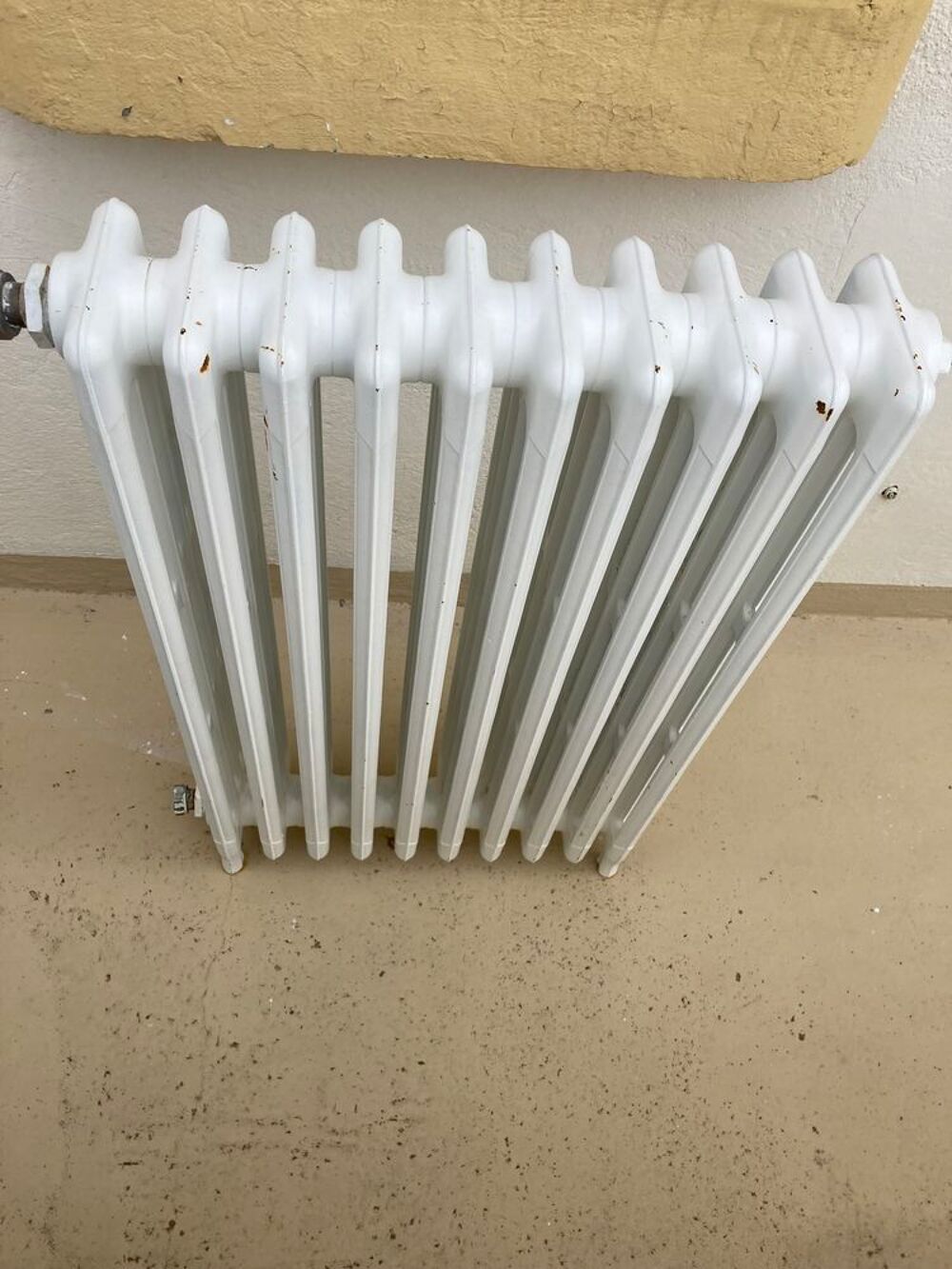 Radiateur v&eacute;ritable fonte tr&egrave;s haut de gamme Luxe avec pied Bricolage