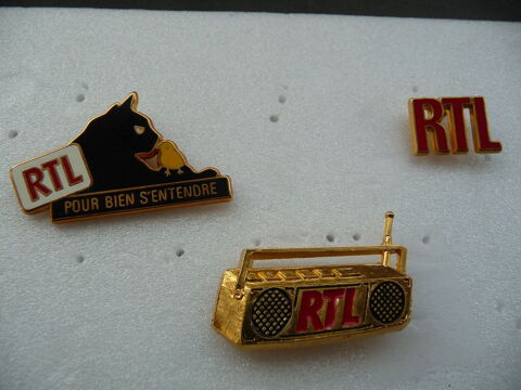 3 PIN'S  R T L      vintage 3 Sartrouville (78)
