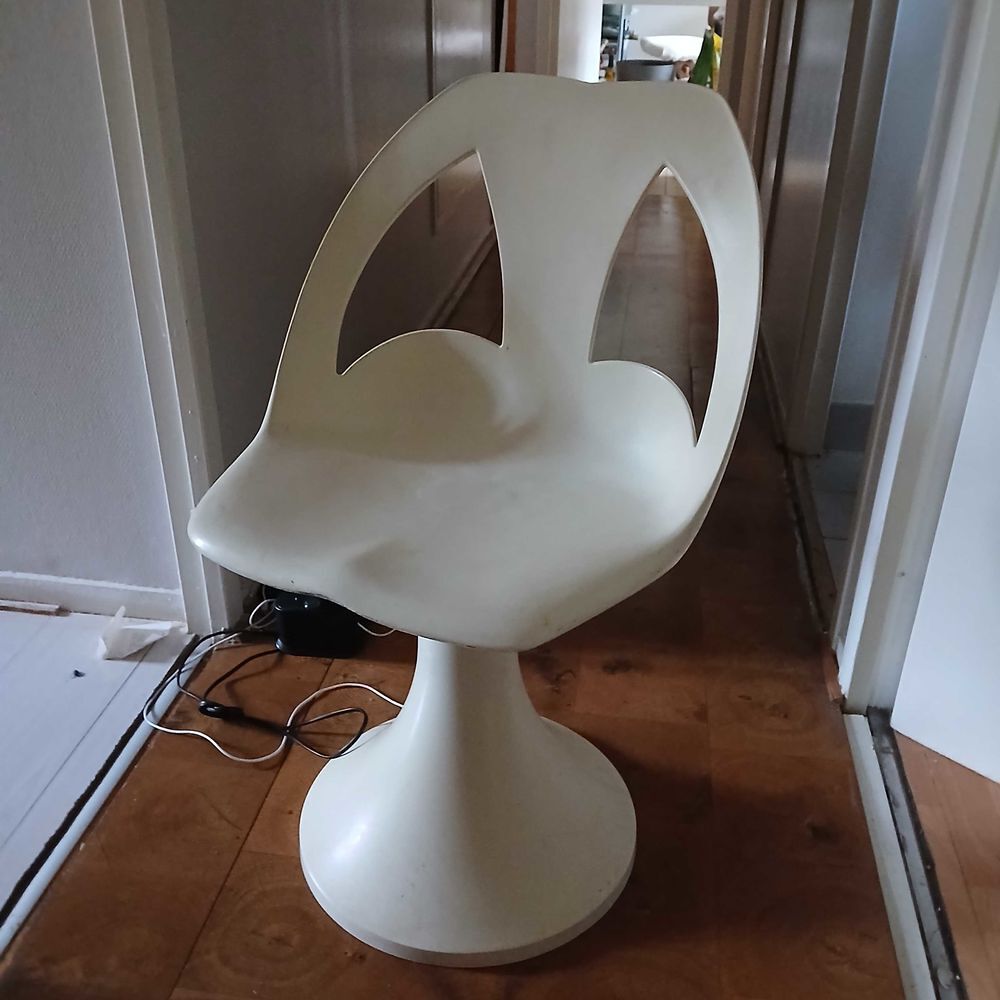 CHAISE TULIPE Meubles