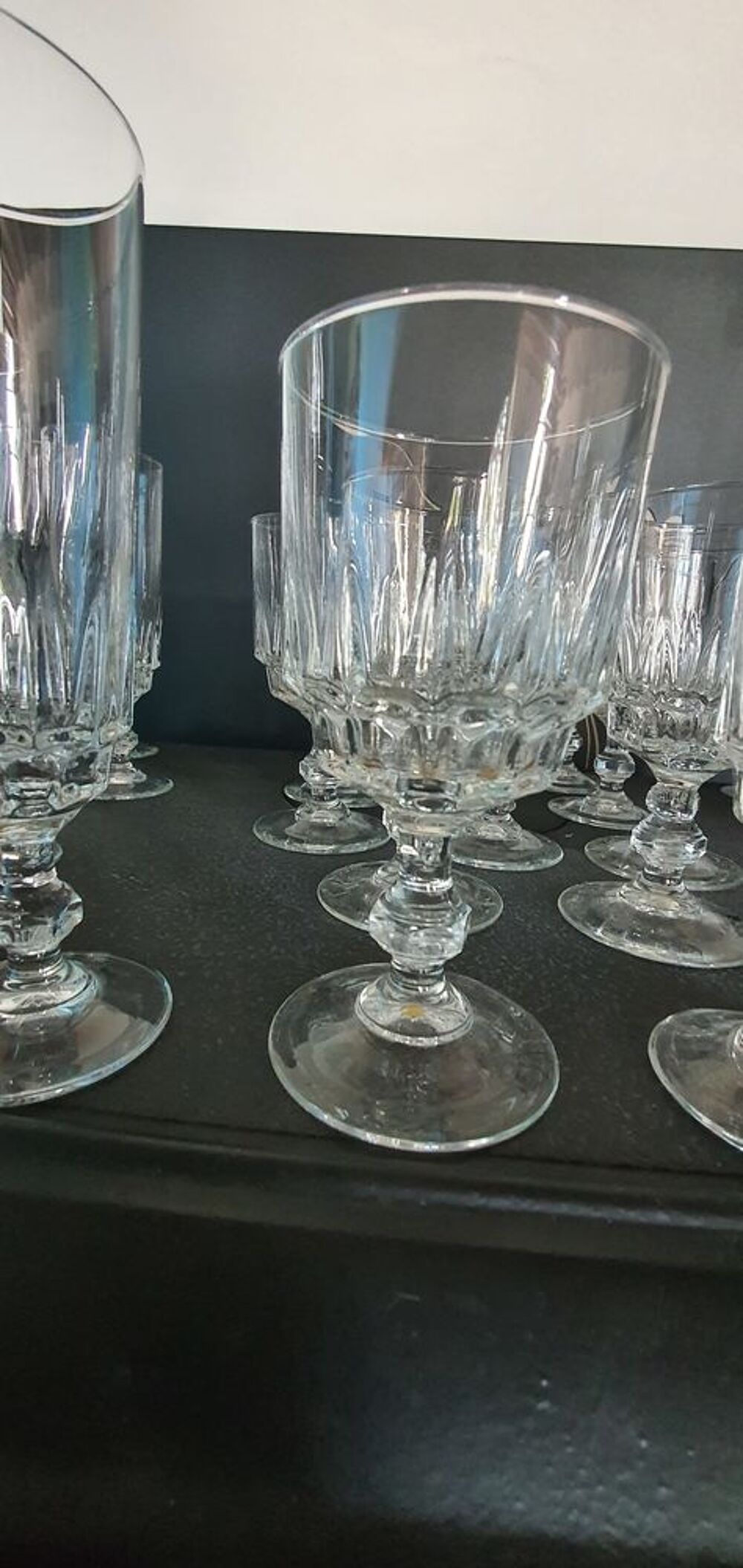 Ensemble de 39 Verres &agrave; pied Luminarc Décoration
