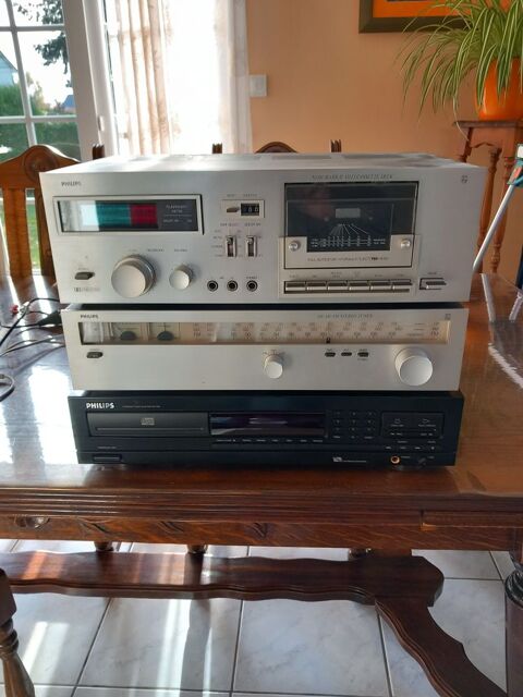 CHAINE HI-FI PHILIPS ST�R�O  ANN�E 1978,  250 Saint-Gildas-des-Bois (44)