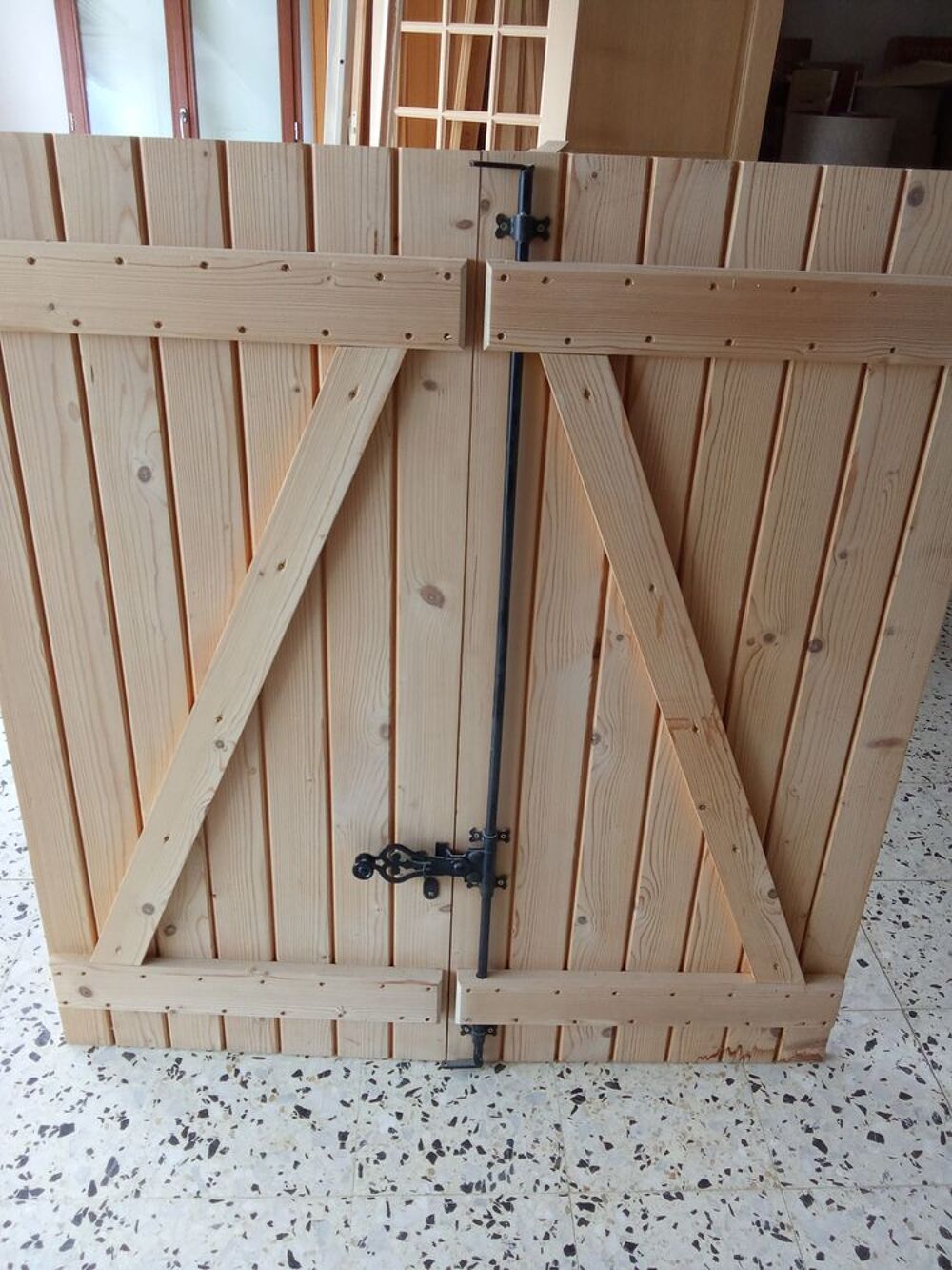 portes , fen&ecirc;tres, volets , volets roulant, bois divers Bricolage