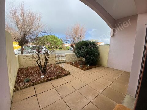   APPARTEMENT MEUBLE - REZ DE CHAUSSEE - 2 CHAMBRES - JARDINET Appartement - 3 pice(s) - 34 m