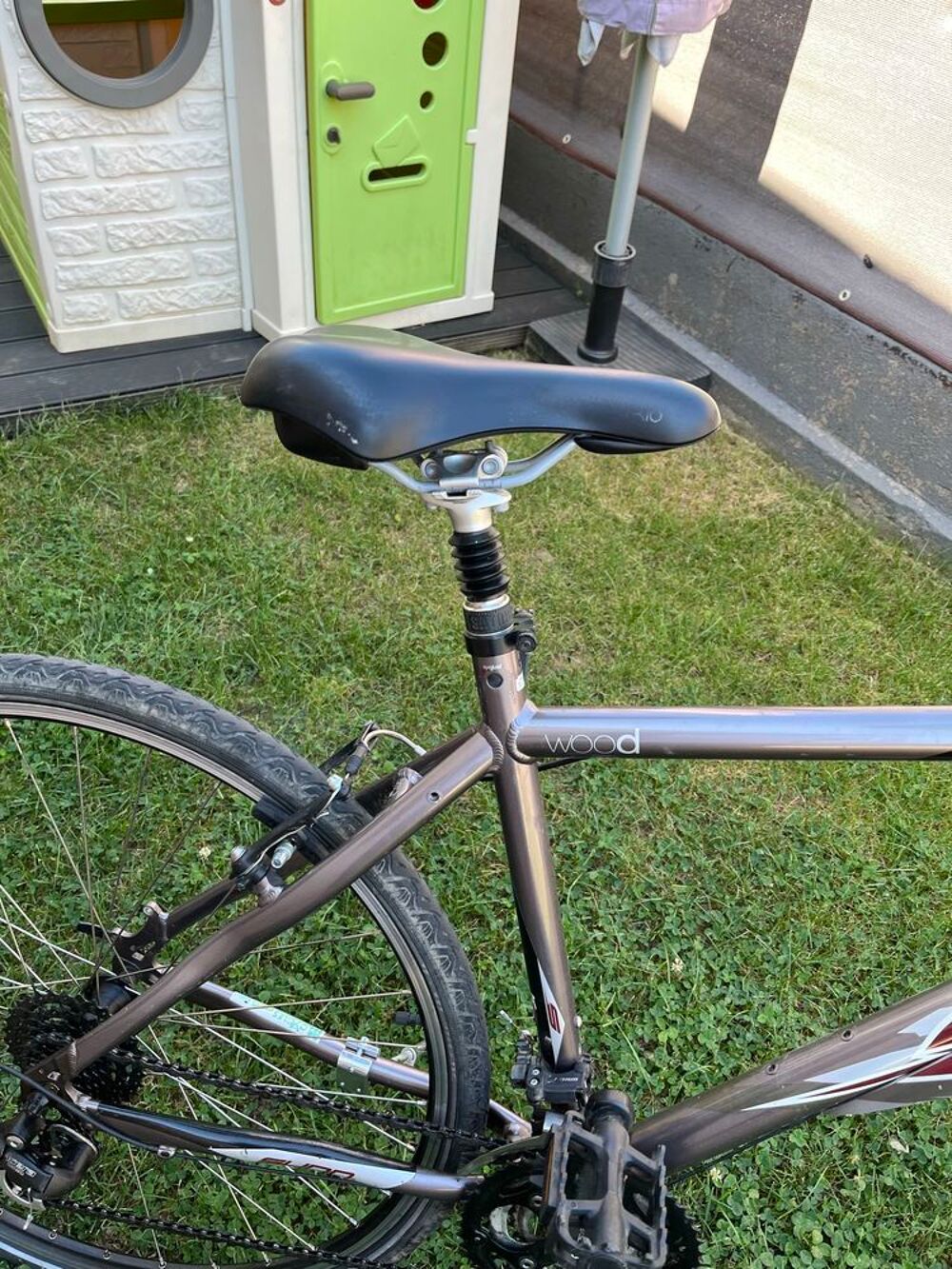 v&eacute;lo vtc marque Sunn Sports