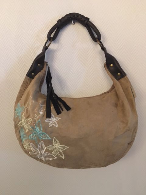 SAC A MAIN EN SUEDINE BEIGE DISNEY 8 Longwy (54)