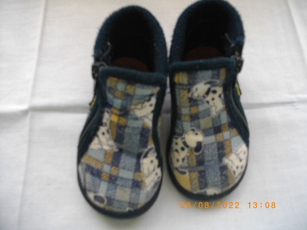 Chaussons multicolore "CHIENS" enfant - Pointure : 20 Chaussures enfants