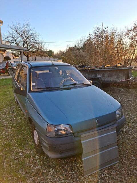 Renault R19 19 1.9 D Prima 1995 occasion Scorb&eacute;-Clairvaux 86140