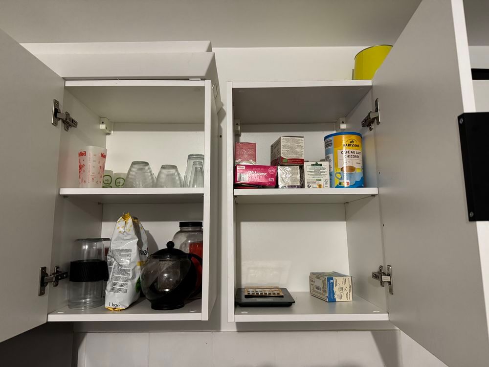 Cuisine 140cm + plaque de cuisson vitroc&eacute;ramique Meubles
