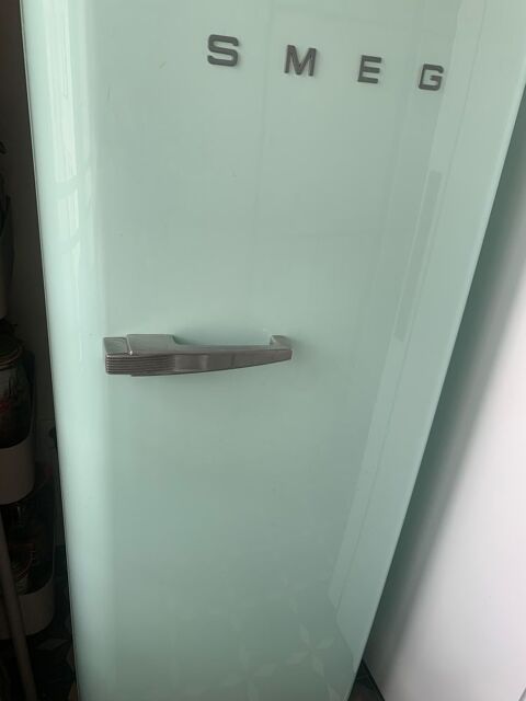Frigo / cong�lateur SMEG  850 Nice (06)