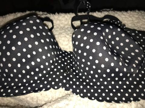 SOUTIEN GORGE NOIR Pois BLANC  Bonnet 90 A  DIM  8 Saint-Genis-Laval (69)