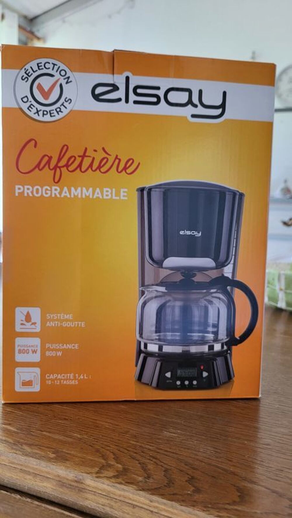 Cafeti&egrave;re &agrave; retirer sur place Electroménager