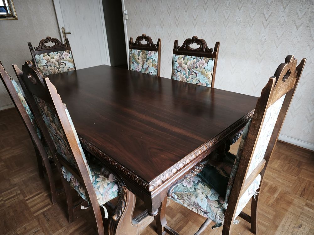 SALLE A MANGER STYLE RENAISSANCE-JENRI II et 2 CHEVETS Meubles