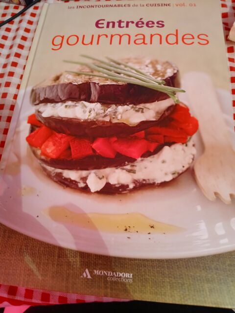 LIVRE ENTREES GOURMANDES
LES INCONTOURNABLES DE LA CUISINE
3 Triel-sur-Seine (78)