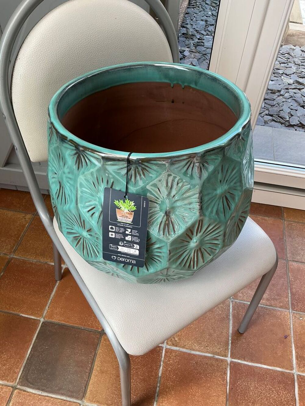 Magnifique vase pour ext&eacute;rieur ou int&eacute;rieur Décoration