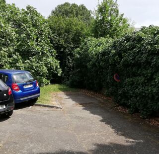  Parking / Garage  louer 12 m