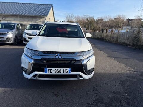 Mitsubishi Outlander 2.4l PHEV Twin Motor 4WD Business 2019 occasion Belley 01300