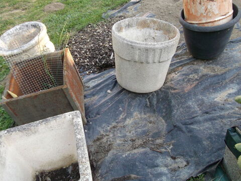 jardini�re en pierre 30 Martres-de-Rivi�re (31)