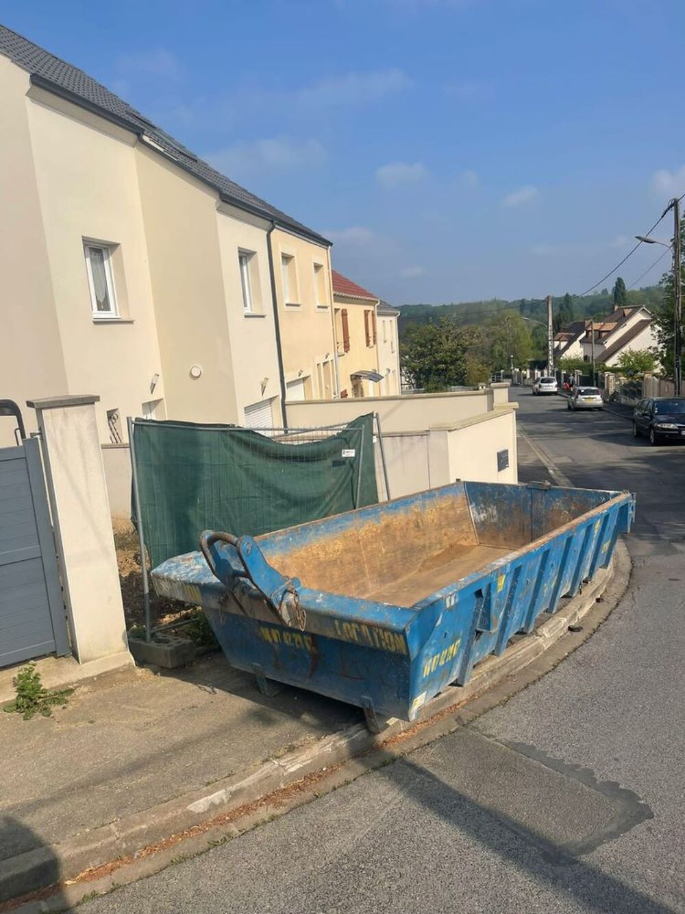   LOCATION DE BENNE  