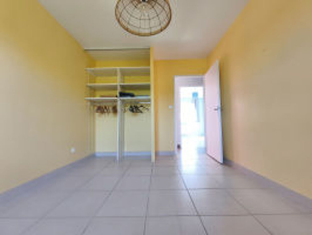 Vente Villa Au coeur du village, villa récente 110 m2 sur terrain 422 m2 Montagny