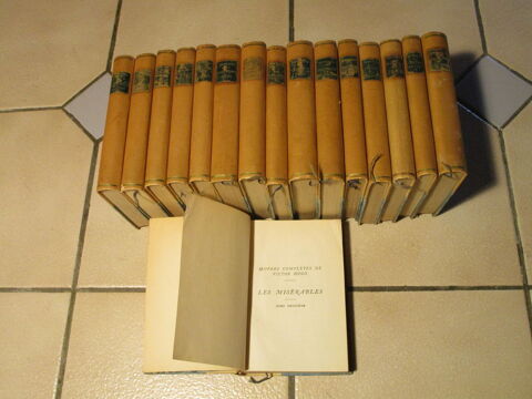 LOT 16 LIVRES VICTOR HUGO MISERABLES-CHOSES VUES-NOPOLEON  30 Villepinte (93)