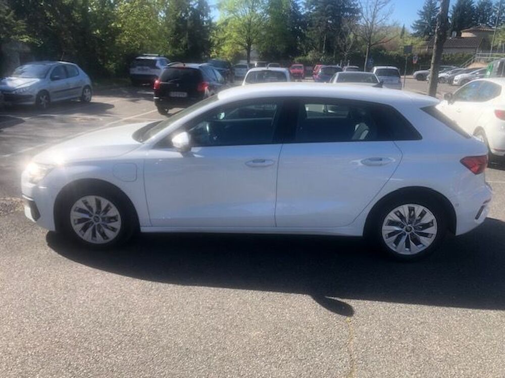 A3 Sportback 40 TFSIe 204 S tronic 6 S Line 2021 occasion 69390 Vernaison