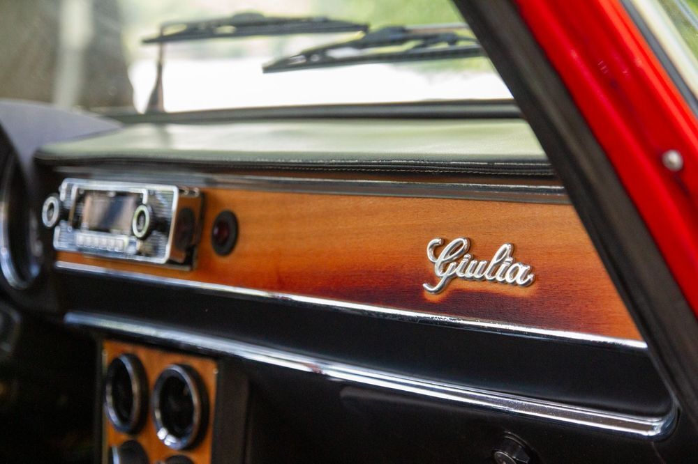 Giulia Alfa Romeo Nuova Super 1977 occasion 59310 Auchy-lez-Orchies