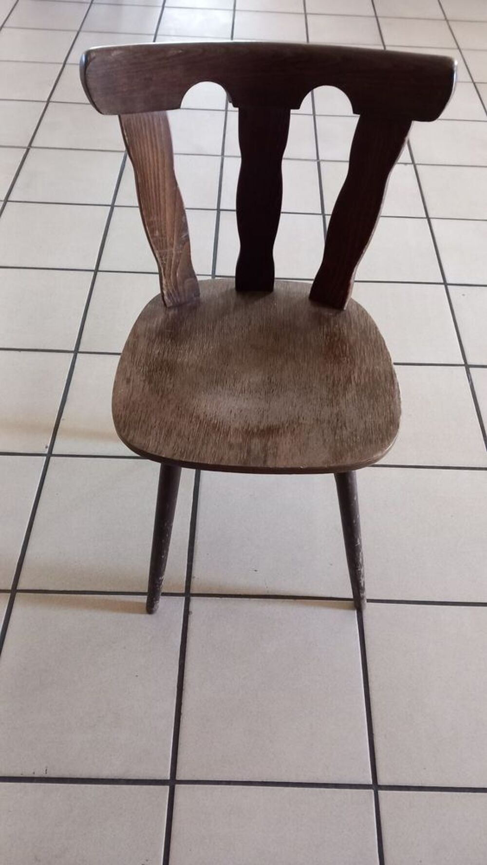 chaises en bois. Meubles