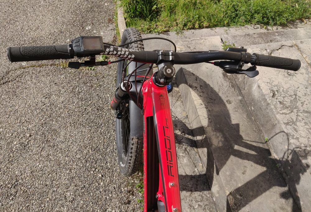 VTTAE avec selle t&eacute;l&eacute;scopique Vélos