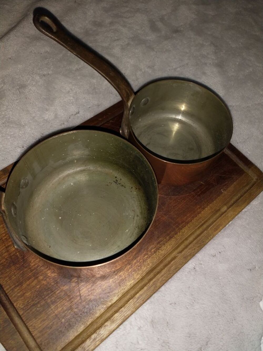 2 petites casseroles anciennes Décoration