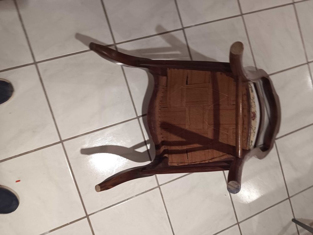 1 Lot de chaises Meubles