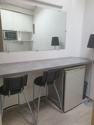  Appartement à louer 2 pièces 30 m²