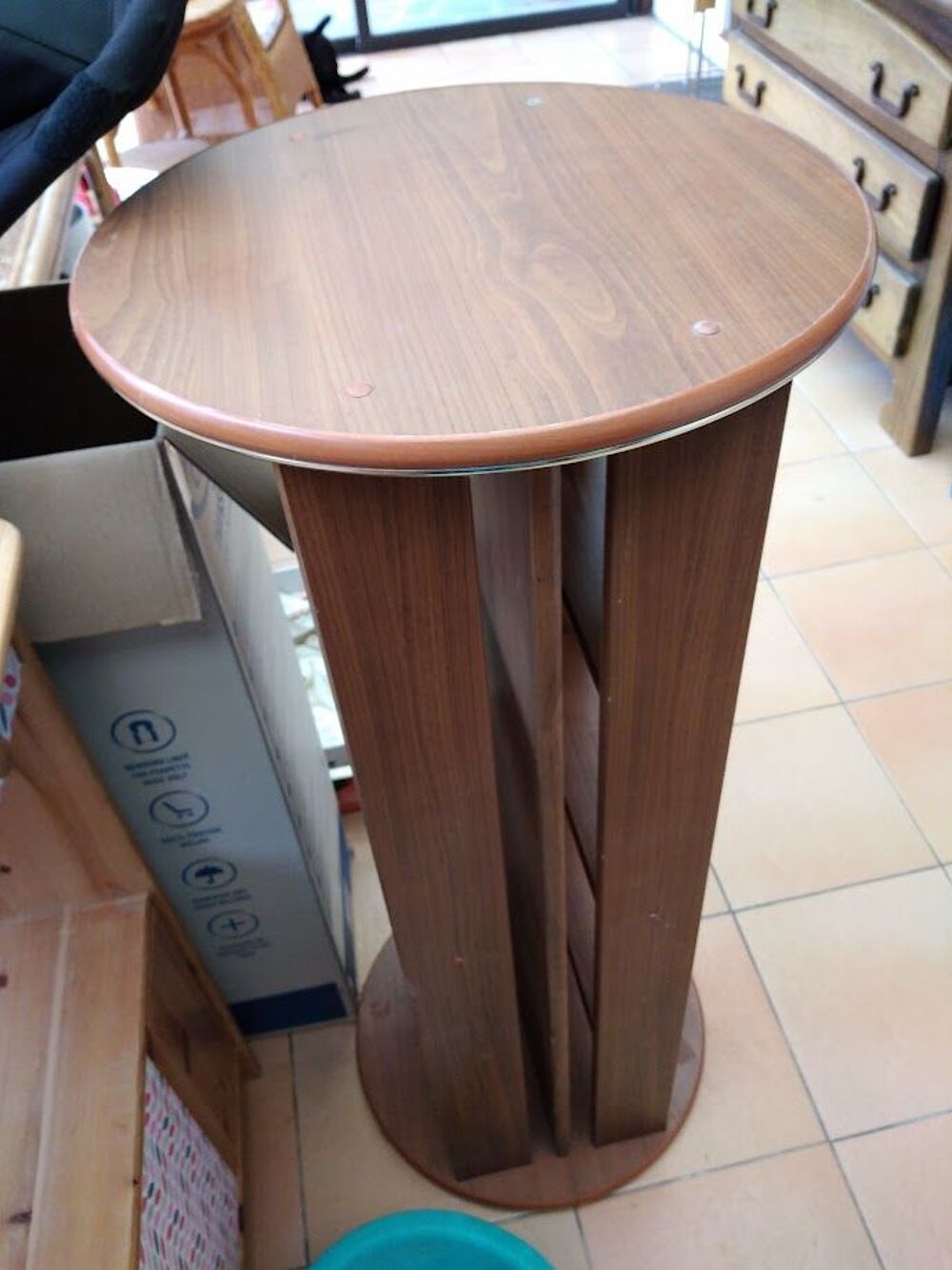 Meuble rangement dvd ou autre Meubles