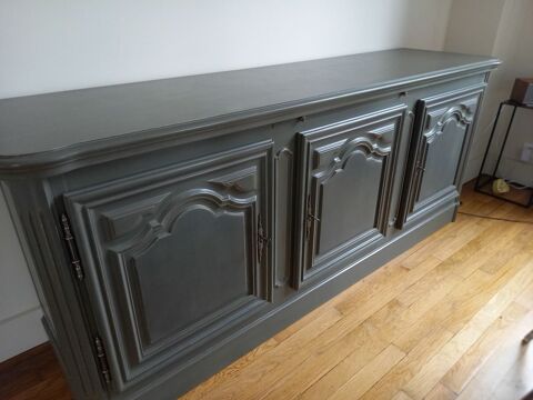 Bahut en merisier massif
200 Corcelles (58)