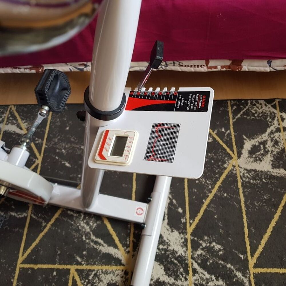 v&eacute;lo d'appartement (ancien model&eacute;) CARE Sports