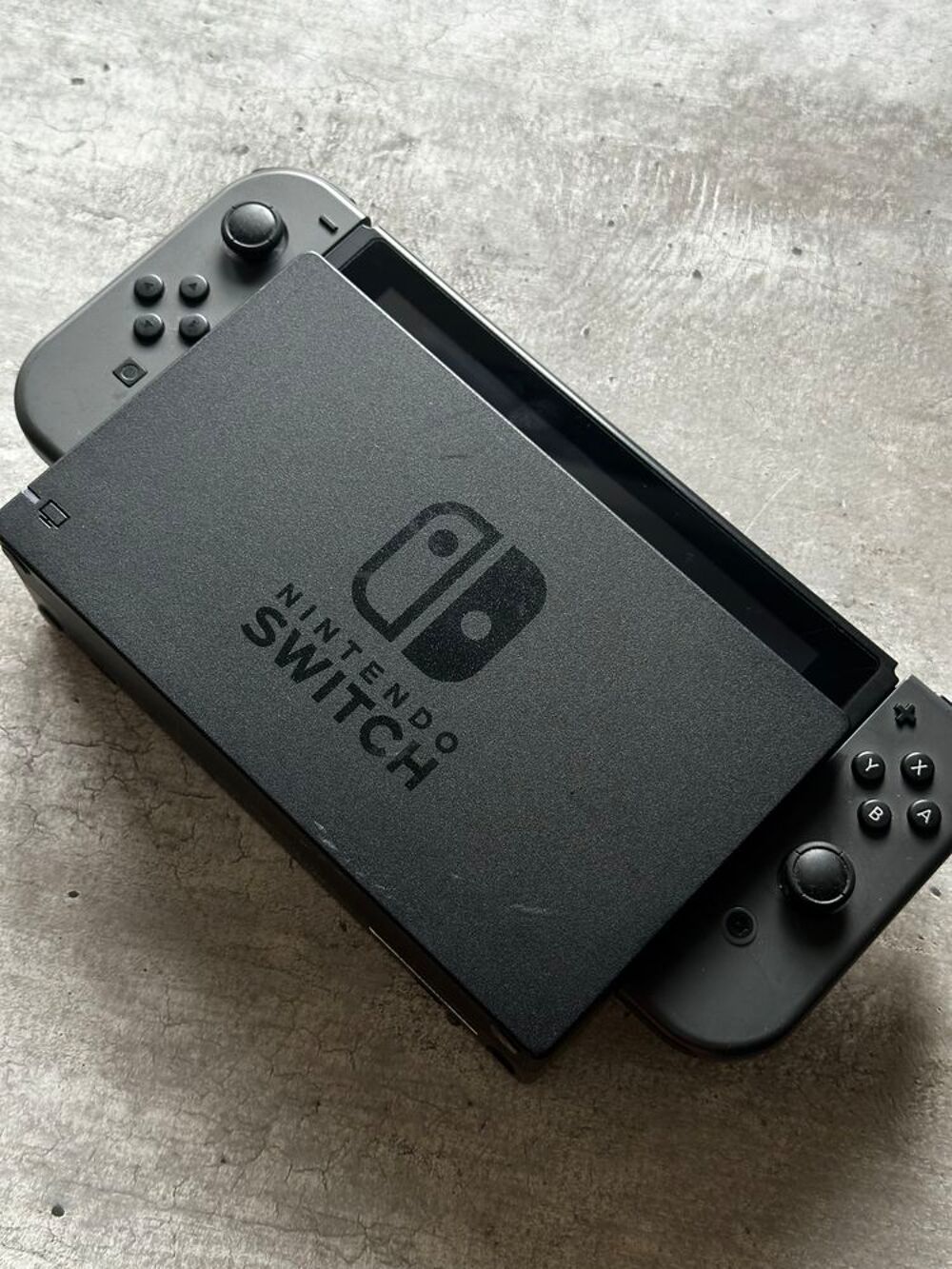 Nintendo Switch V1 Consoles et jeux vidéos