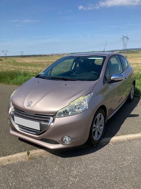 Peugeot 208 1.6 VTi 120ch BVM5 Allure 2012 occasion Plaisir 78370