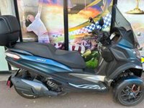 PIAGGIO 2023 occasion 33130 B&egrave;gles
