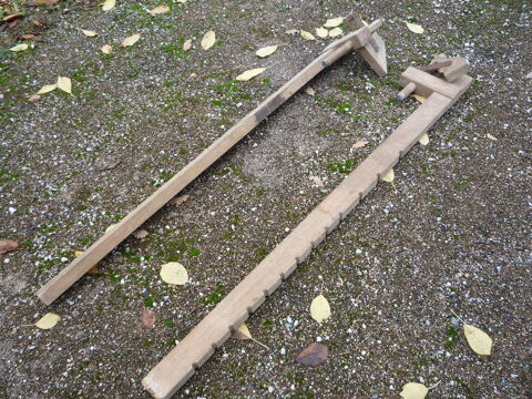 Serre joint en bois de menuisier
25 Castres (81)